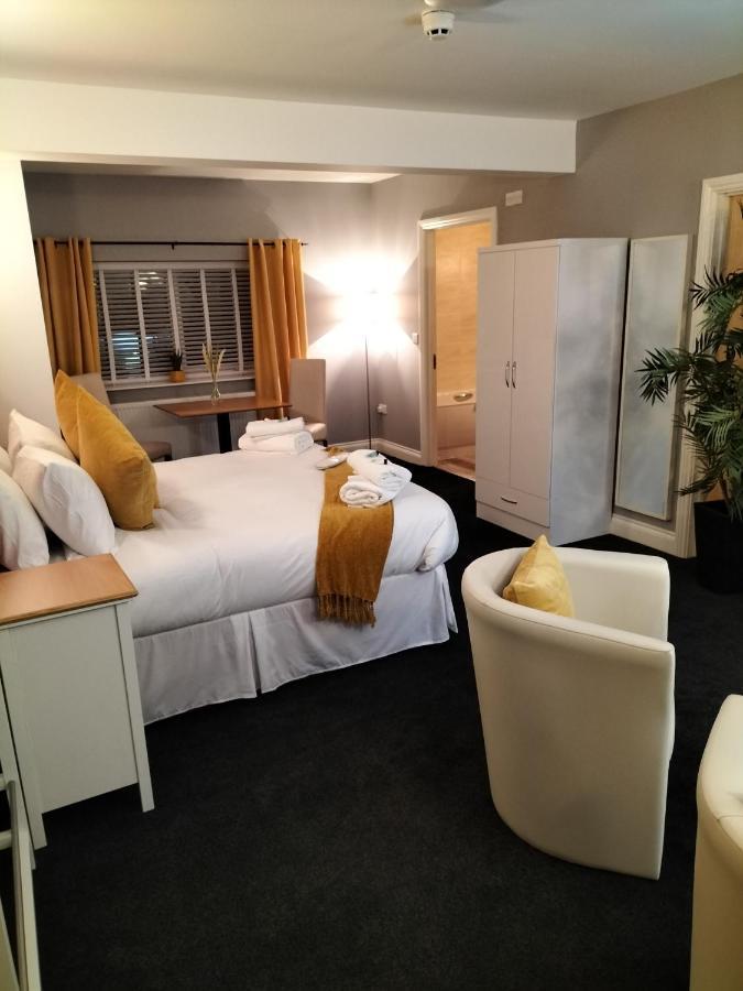 גטשהד Sutherlands Hotel מראה חיצוני תמונה