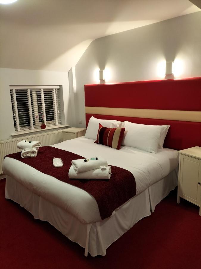 גטשהד Sutherlands Hotel מראה חיצוני תמונה